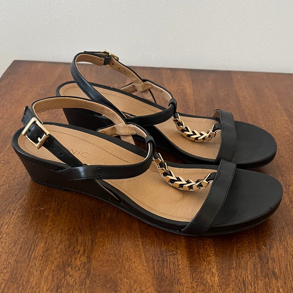 Vionic Port Cali Demi Wedge